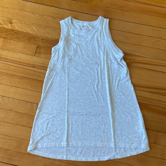 Reitmans Hyba workout top XS - Picture 1 of 4